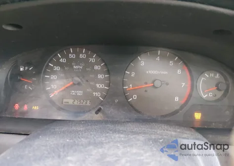 2000 Nissan Xterra Se/Xe z USA, uszkodzony, nr VIN 5N1ED28Y6YC566444